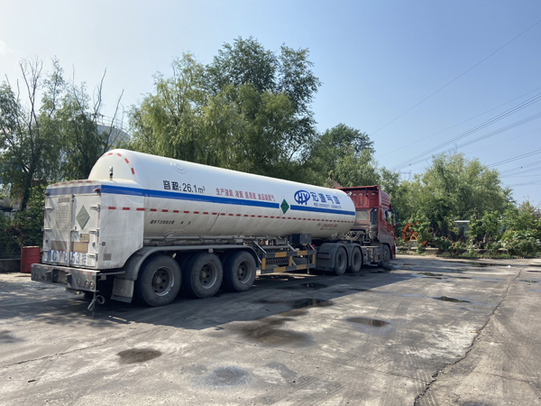 液氧運(yùn)輸車(chē)